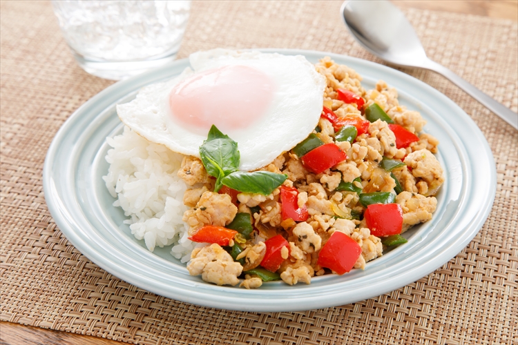 「Cooking studio Reve」【EDION CLUB Specialクッキングプログラム】【JA全農ひろしま × EDION CLUB コラボ企画】 スパイスの香りが食欲をそそる 見た目も味もGOODなアジアごはん